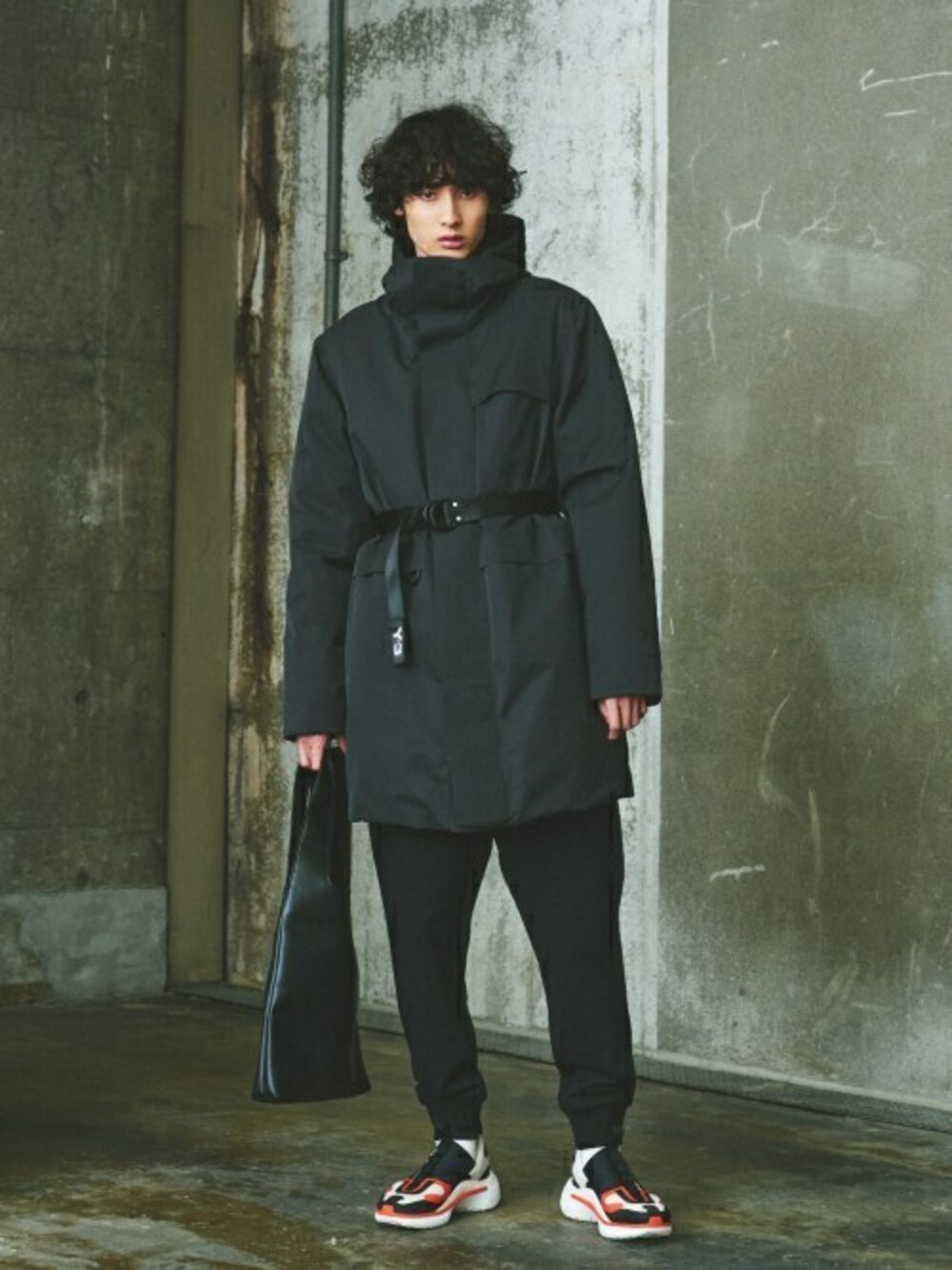 Y-3（ワイスリー）の「M CLASSIC CO GORE-TEX DOWN PARKA