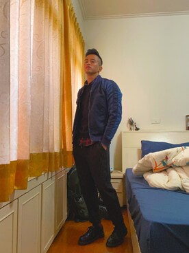 「H&M（エイチ・アンド・エム）のアイテム（ノーカラージャケット）」を使った、許凱さん（メンズ・170cm）の冬コーディネート