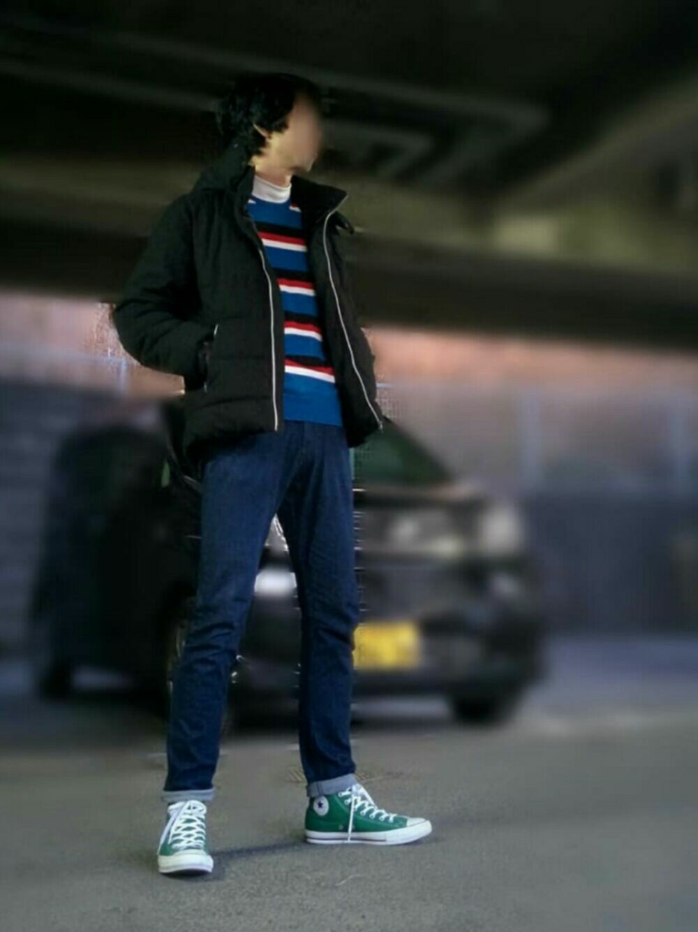 「おしゃれさんと繋がりたい、冬のコーデ、ブルゾン、ボーダーニット、オールスター」｜「CONVERSEのconverse  コンバース ALL STAR 100 COLORS  HI オールスター 100 カラーズ ハイ 32960894 *GREEN（スニーカー、グリーン系）」を使った、みかけだおしさん（メンズ・180cm）の冬コーディネートの1枚目の写真