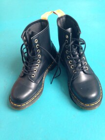Dr. Martens | ブーツ