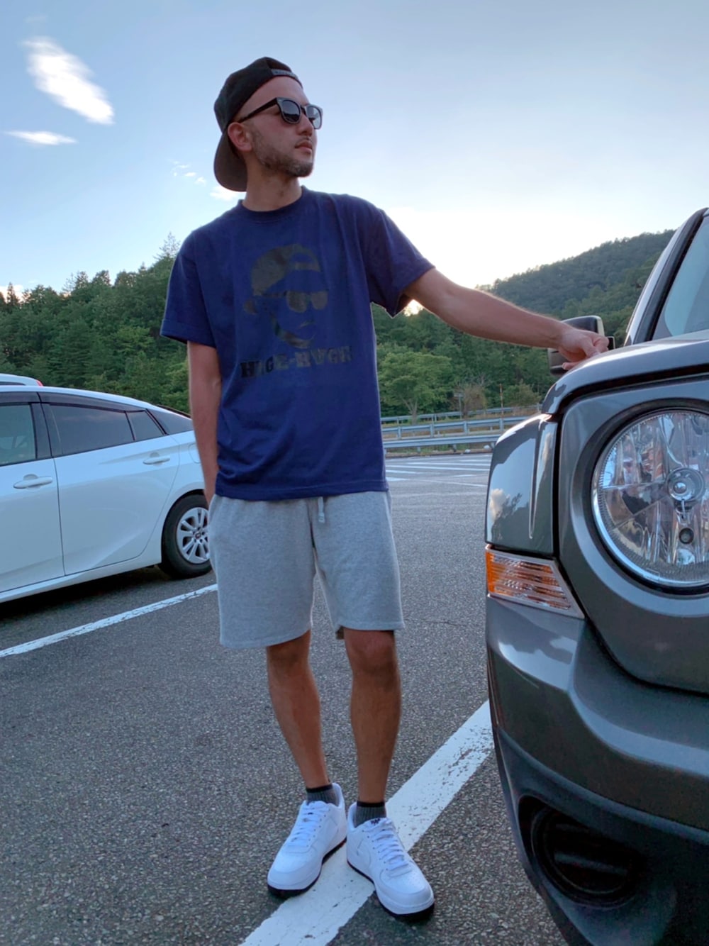 「Original.のアイテム（Tシャツ/カットソー、ブルー系）」を使った、MA$SAさん（メンズ・173cm）の夏コーディネートの1枚目の写真