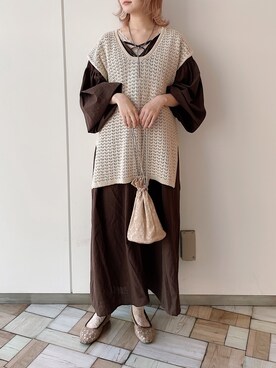 ワンピースを使った ニットベスト の人気ファッションコーディネート Wear