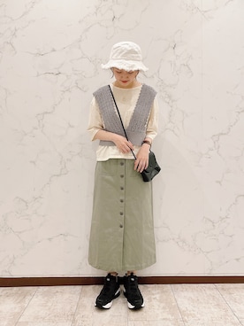 「RETRO GIRL（レトロガール）のアイテム（帽子）」を使った、𝚗𝚊𝚋𝚎さん（レディース・162cm）の春コーディネート