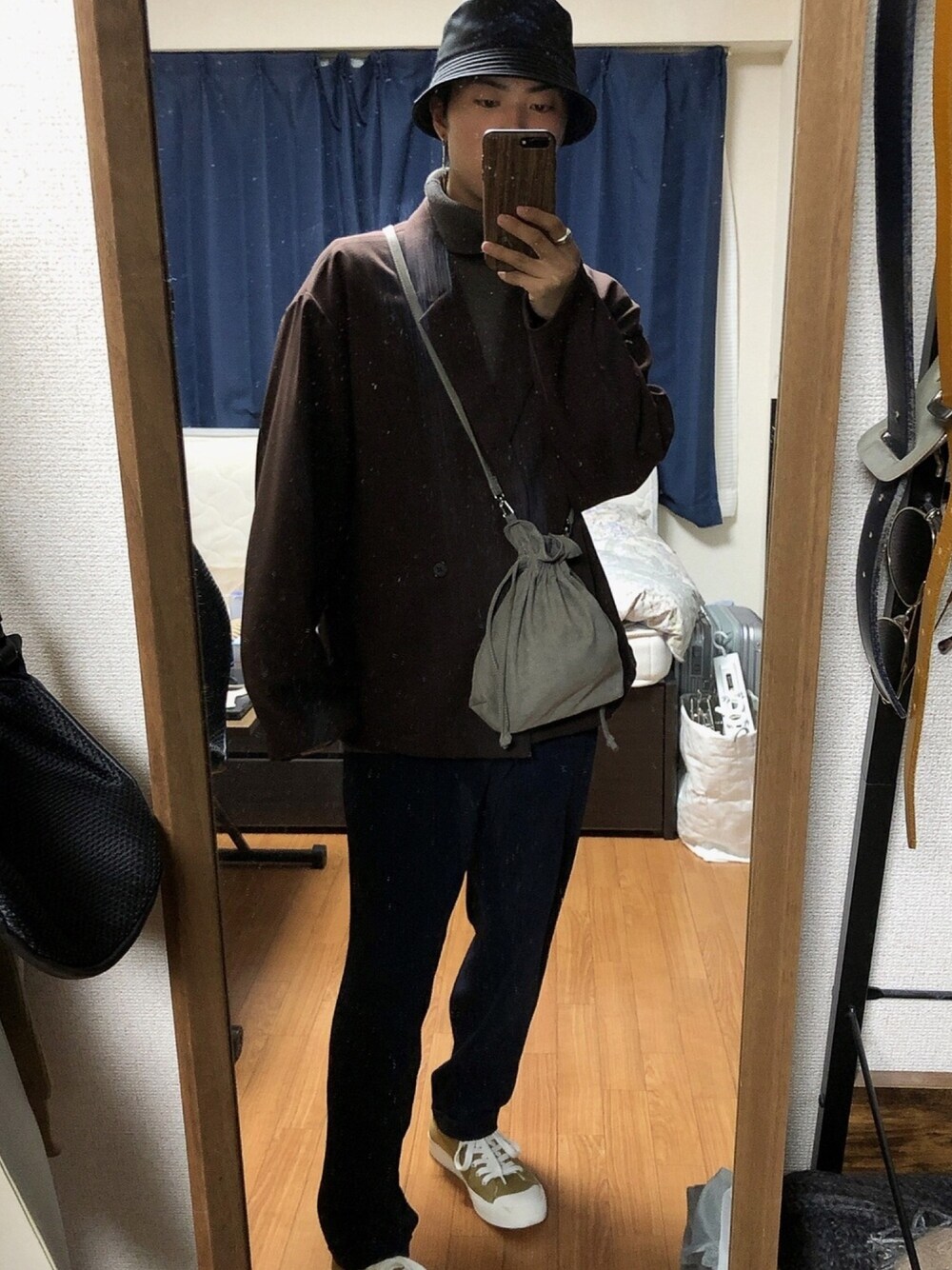 「秋のコーデ、バケットハット、HARE、BEAUTY&YOUTH UNITED ARROWS、nico and…、スラックス、大人コーデ、タートルネック、げんじさん憧れ、年末WEAR感謝祭」｜「WYM LIDNMの【WYM LIDNM】MILANO RIB HEAVY WEIGHT TURTLE（ニット/セーター、ブラウン系）」を使った、yugaさん（メンズ・168cm）の秋コーディネートの1枚目の写真