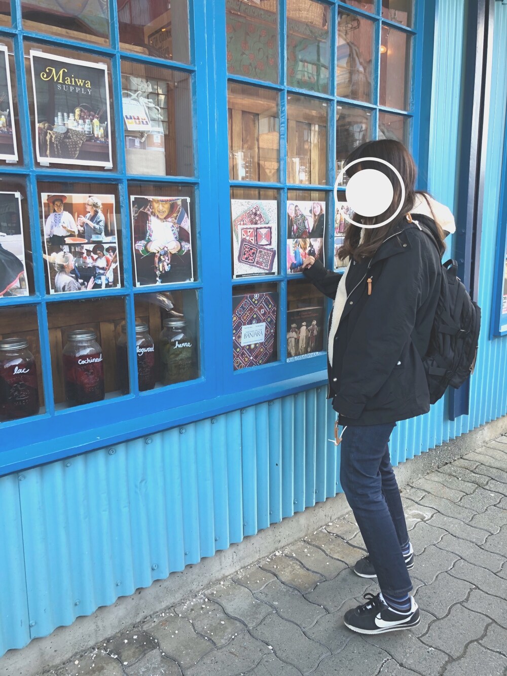 「ユニクロ、メンズライク、カジュアルコーデ、ブラック、パンツスタイル、デニムパンツ、UNIQLO」｜「FREAK'S STOREの65/35 3WAY ボアライナーマウンテンパーカー （マウンテンパーカー、ブラック系）」を使った、Sunny さん（レディース・163cm）の冬コーディネートの1枚目の写真