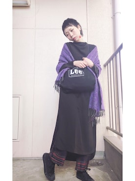 「アイラブCONVERSE」｜「アイテム（ワンピース/ドレス）」を使った、アンナさん（レディース・166cm）の冬コーディネート