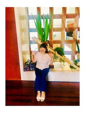 「Lene（レネ）のアイテム（シャツ/ブラウス、ピンク系）」を使った、Ryoch☻nさん（レディース・163cm）の春コーディネート