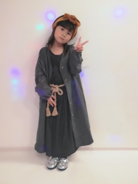 「pairmanon（ペアマノン）のアイテム（シャツワンピース）」を使った、⍥⃝🆈🆄🆈🆄🅰⍢⃝さん（キッズ・110cm）の秋コーディネート