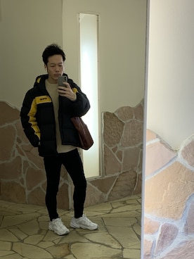 「UNIQLO（ユニクロ）のWOMEN ウルトラストレッチジーンズ（デニムパンツ）」を使った、doraemonsterさん（メンズ・168cm）の冬コーディネート