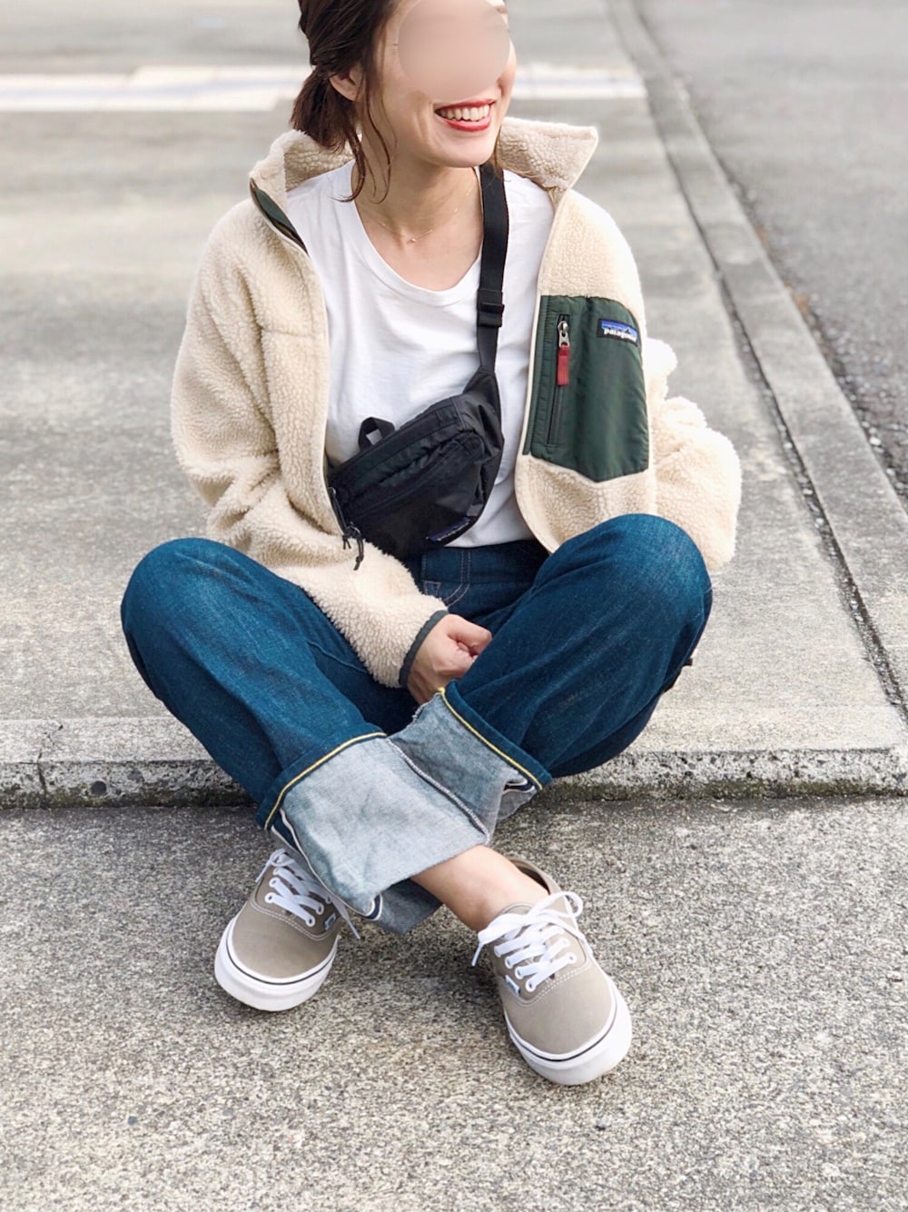 「フリース、ボア、ボアジャケット、patagonia、Levi's、VANS、ウエストポーチ、サコッシュ、ロールアップ、メンズライク」｜「BEAMS BOYのPatagonia / Kids Retro-X Jacket 14FW（ブルゾン、ベージュ系）」を使った、𝕂𝔼𝕀𝕂𝕆さん（レディース・160cm）の秋コーディネートの1枚目の写真