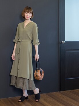 「NATURAL BEAUTY BASIC（ナチュラルビューティーベーシック）のアイテム（シャツワンピース）」を使った、NBB STAFF05さん（レディース・164cm）の春コーディネート
