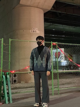 「TACASI（タキャシ）のアイテム」を使った、ハンギョルさん（メンズ・177cm）の秋コーディネート