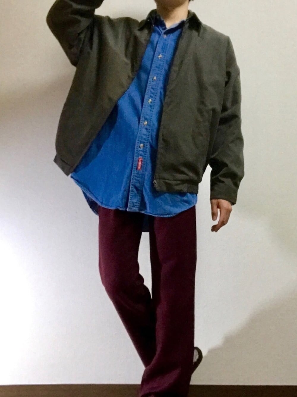 「古着、古着コーデ、ブルゾン、シャツスタイル、シャツ、キレイめ、お洒落さんとつながりたい、いいね、save、フォローお願いします🤑、ワークパンツ、Wrangler」｜「Fafattのアイテム（ブルゾン、グレー系）」を使った、もきおさん（メンズ・170cm）の春コーディネートの1枚目の写真