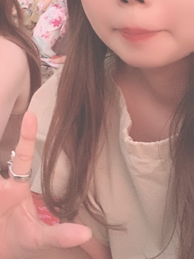 美人百花6月号掲載 泉里香さん着用 ウエストマークタフタミドルワンピースを使った人気ファッションコーディネート Wear