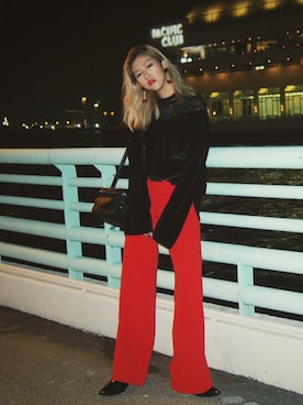 「Something Borrowed（サムシングボロウド）のアイテム」を使った、Lydia Liu さん（レディース・171cm）の冬コーディネート