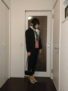 「シルバーパンプス」｜「アイテム（MA-1）」を使った、まいmamaさん（レディース・162cm）の冬コーディネート