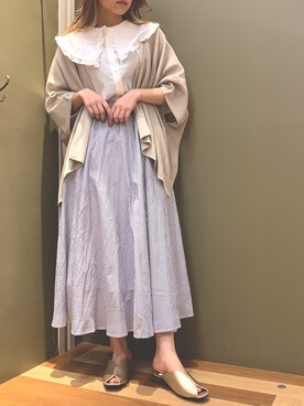 「アイテム（サンダル、ゴールド系）」を使った、たばさんさん（レディース・157cm）の春コーディネート