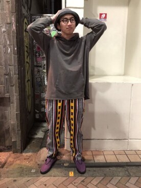 「Gramicci（グラミチ）のアイテム（パーカー）」を使った、わくたさん（メンズ・177cm）の春コーディネート