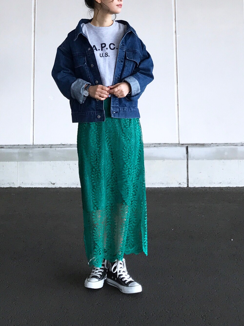 yukiさんの「カラーレースタイトスカート（SENSE OF PLACE by URBAN RESEARCH）」を使ったコーディネート