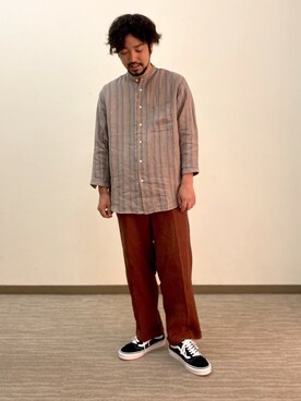 「URBAN RESEARCH DOORS（アーバンリサーチドアーズ）のハードマンズリネン 2タックトラウザー（その他パンツ）」を使った、uchiyamadaさん（メンズ・165cm）の春コーディネート
