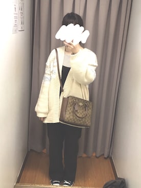 「レプシィム(LEPSIM)」｜「アイテム（オールインワン・サロペット）」を使った、cicoさん（レディース・159cm）の冬コーディネート