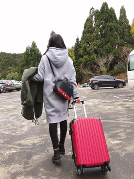 「skyshopのアイテム（ショルダーバッグ、ブラック系）」を使った、Akan さん（レディース・160cm）の冬コーディネート