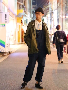 「Engineered Garments（エンジニアードガーメンツ）のアイテム（サロペット/オーバーオール）」を使った、Keishiro Hidaさん（メンズ・179cm）の秋コーディネート