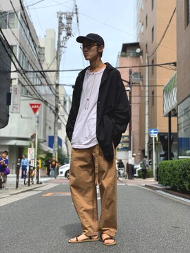 「LEMAIRE（ルメール）のアイテム（パンツ）」を使った、Keishiro Hidaさん（メンズ・179cm）の秋コーディネート