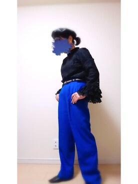パンプスを使った 青パンツ の人気ファッションコーディネート Wear