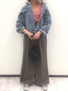 「153cm」｜「アイテム（デニムジャケット）」を使った、くすみんさん（レディース・153cm）の冬コーディネート