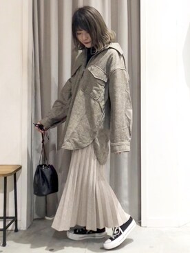 「タートルネック」｜「アイテム（カバーオール）」を使った、くすみんさん（レディース・153cm）の冬コーディネート