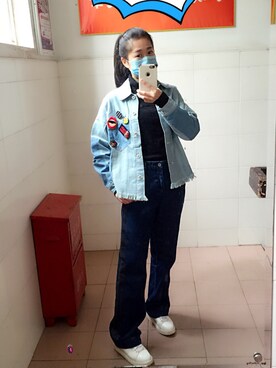 「iT（イット）のアイテム（パンツ）」を使った、我是有百宝箱的哆啦さん（レディース・164cm）の春コーディネート