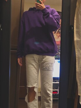 「SEVENDAYS=SUNDAY（セブンデイズサンデイ）のアイテム（パーカー）」を使った、💰さん（メンズ・170cm）の冬コーディネート