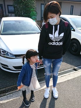 「petit main（プティマイン）のアイテム（デニムジャケット）」を使った、nanaさん（レディース・164cm）の春コーディネート