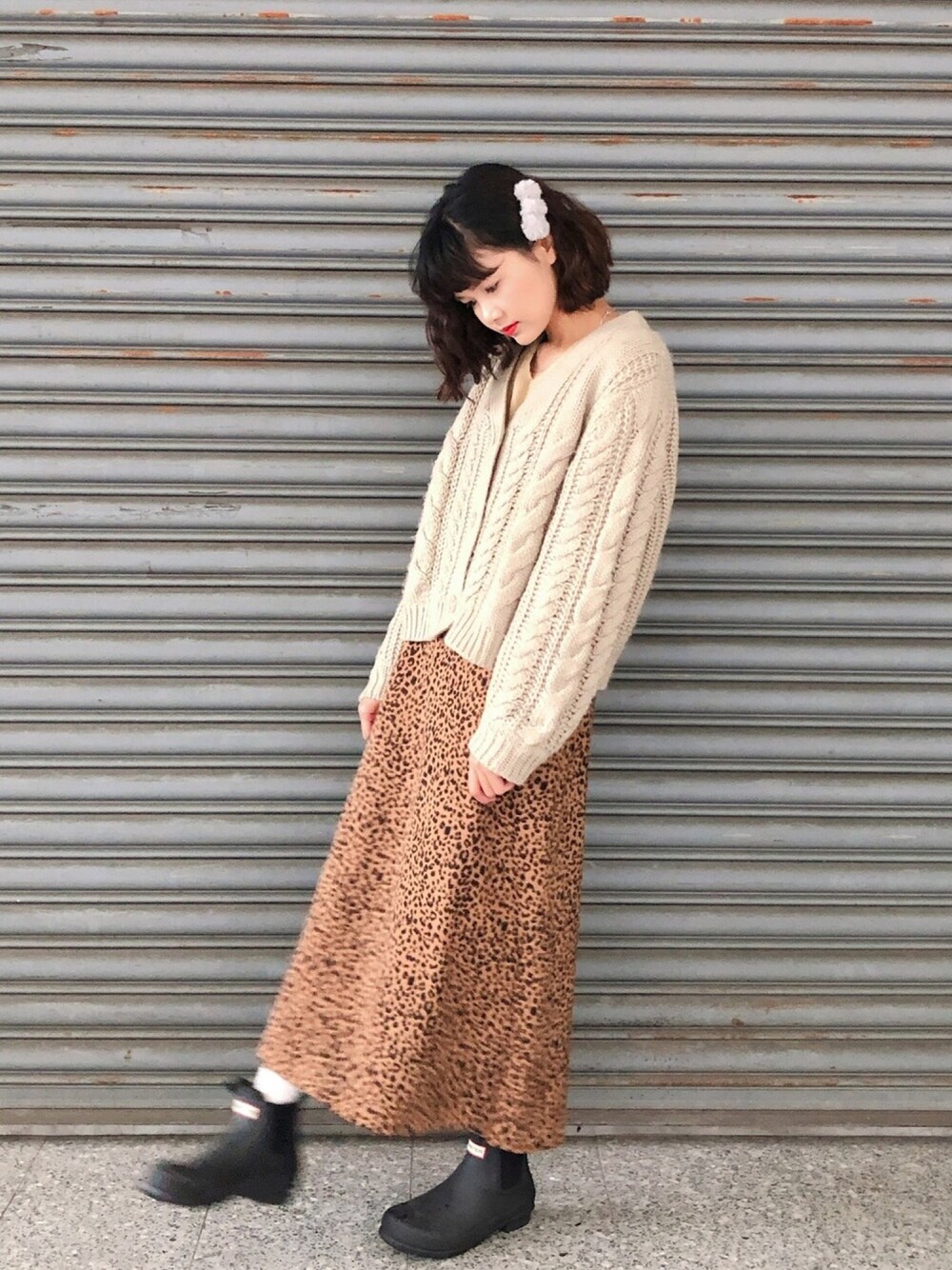 「GU、GLOBAL WORK、KBF、KBF+、KBFコーデ、ootd、WEAR、Japan、HUNTER、hunterboots」｜「GLOBAL WORKのアイテム（ニット/セーター、ベージュ系）」を使った、陳翰さん（レディース・158cm）の春コーディネートの1枚目の写真