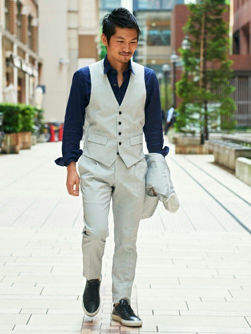 Tomorrowland 丸の内店ヒロタさんのシャツ ブラウスを使ったコーディネート Zozotown