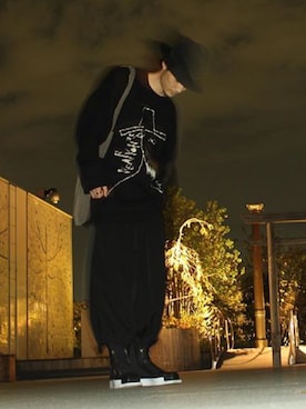「Yohji Yamamoto（ヨウジヤマモト）のアイテム（ニット/セーター）」を使った、kousakuさん（メンズ・175cm）の冬コーディネート