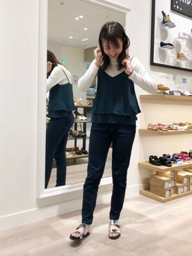 「シルバーサンダル」｜WA浜松市野店さん（レディース・163cm）の春コーディネート