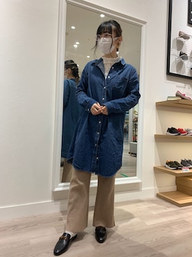 「靴下屋」｜WA浜松市野店さん（レディース・163cm）の春コーディネート