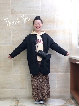「ロゴパーカー」｜「アイテム（その他アウター）」を使った、i  mariさん（レディース・158cm）の秋コーディネート