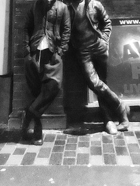 「Ann DEMEULEMEESTER（アンドゥムルメステール）のアイテム（ジャケット/アウター）」を使った、Dalivanpicassoさん（メンズ・170cm）の冬コーディネート