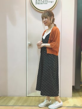 「earth music&ecology（アースミュージックアンドエコロジー）のアイテム（キャミソール）」を使った、しずかさん（レディース・163cm）の春コーディネート
