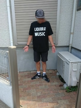「BASECONTROL（ベースコントロール）のアイテム（パンツ）」を使った、SEさん（メンズ・177cm）の夏コーディネート