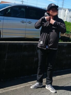 「スケートスタイル」｜「アイテム（その他アウター）」を使った、SEさん（メンズ・177cm）の春コーディネート