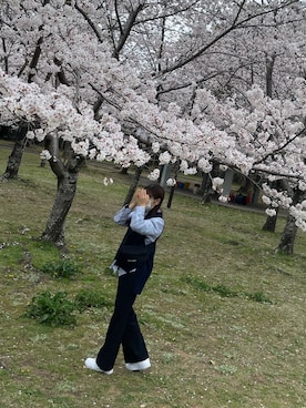 「アイテム（ベスト）」を使った、유우카さん（レディース・155cm・20代）の春コーディネート