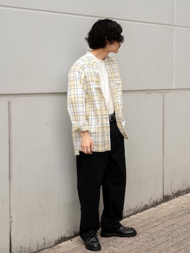 「KLEMAN（クレマン）のアイテム（モカシン/デッキシューズ）」を使った、Satoshi Makimotoさん（メンズ・166cm）の春コーディネート
