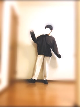 「コロナに負けない」｜「アイテム（スウェット）」を使った、木豆寸さん（メンズ・170cm）の春コーディネート