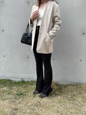 「crie conforto（クリーコンフォルト）のアイテム（ジャケット/アウター）」を使った、meguuuさん（レディース・156cm）の春コーディネート