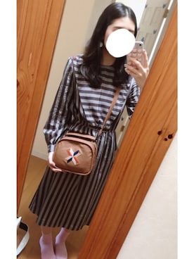 「WC（ダブル シー）のアイテム（財布/小物）」を使った、姫夏さん（レディース・156cm）の春コーディネート