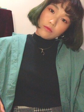 「MONKI（モンキ）のアイテム（Tシャツ/カットソー）」を使った、wongnicoleeeさん（レディース・162cm）の春コーディネート